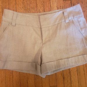 Alice + Olivia Caddy Shorts, size 8.  linen blend. Tan.